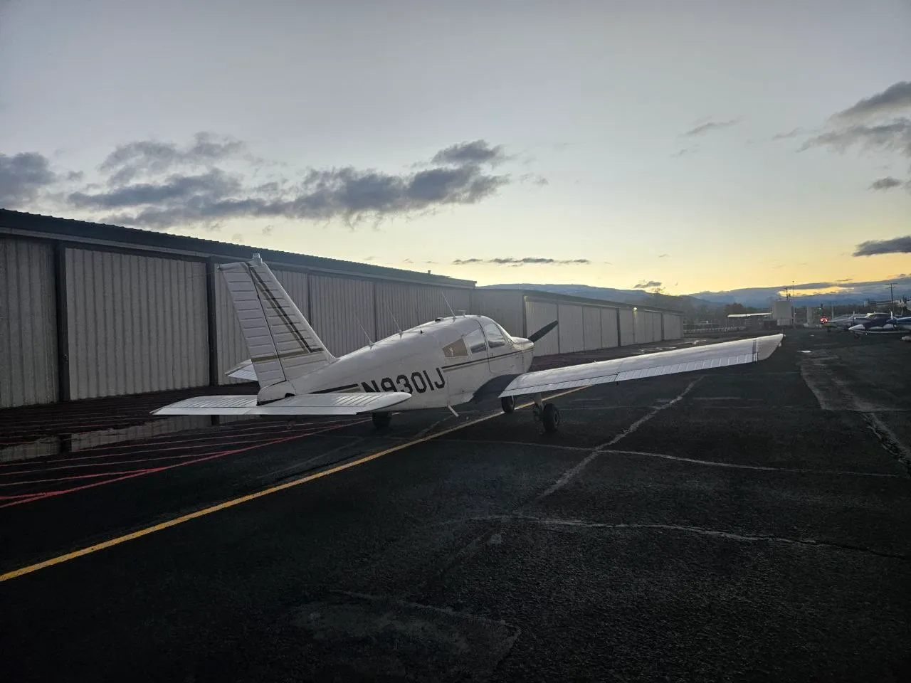 Student pilot with Cherokee 180 N9301J